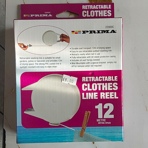Prima retractable wall - wall, mounted