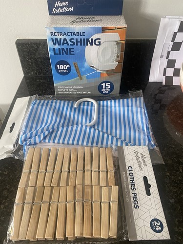 Retractable washing line - retractable,